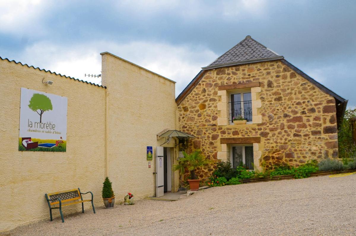Domaine De La Moretie Cublac Bagian luar foto